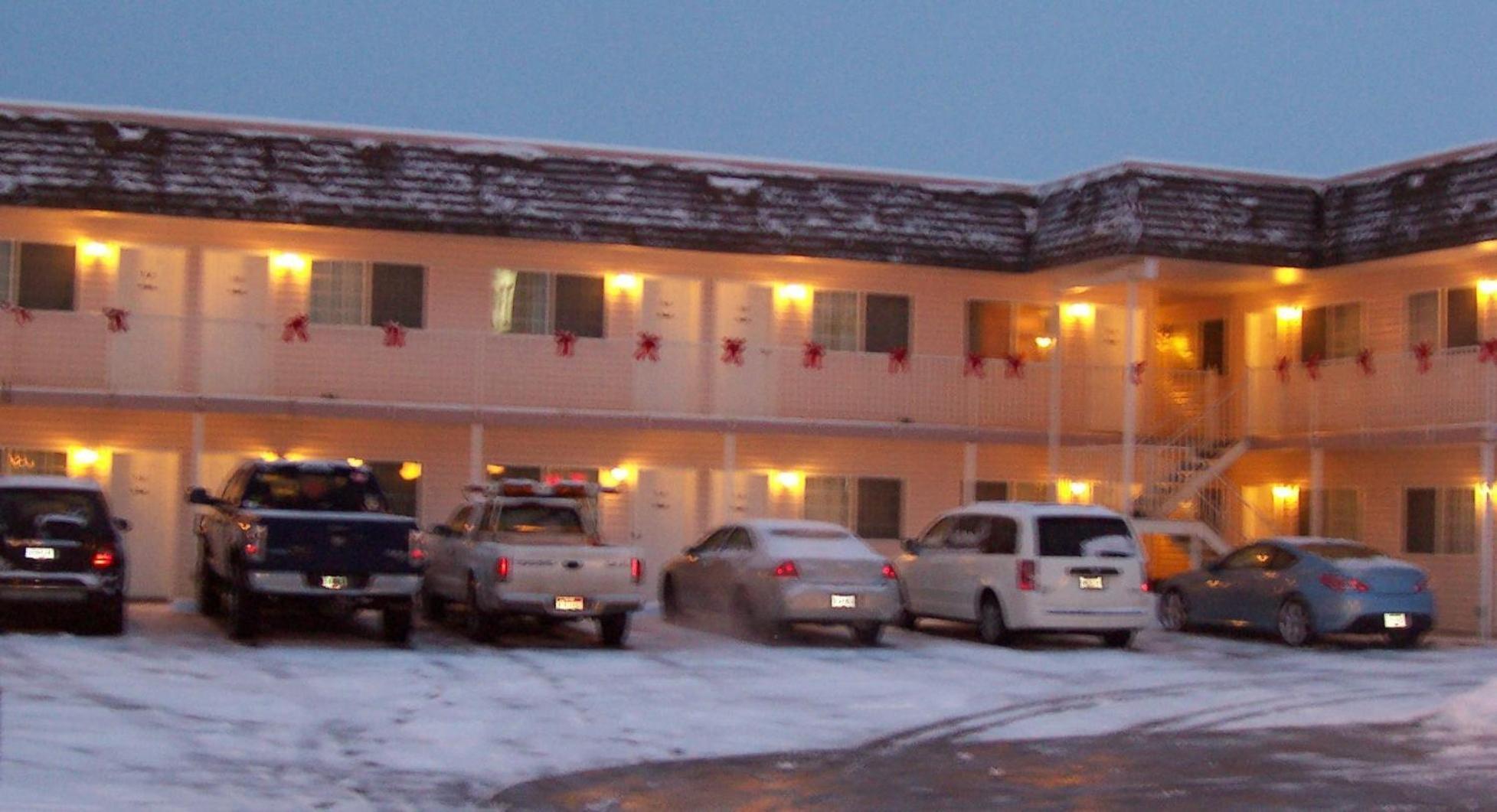 Model A Inn Cranbrook Exterior photo